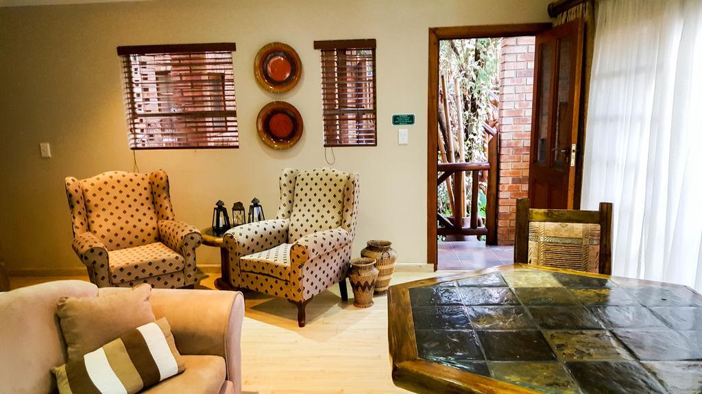 Aark Guest Lodge Vanderbijlpark Extérieur photo