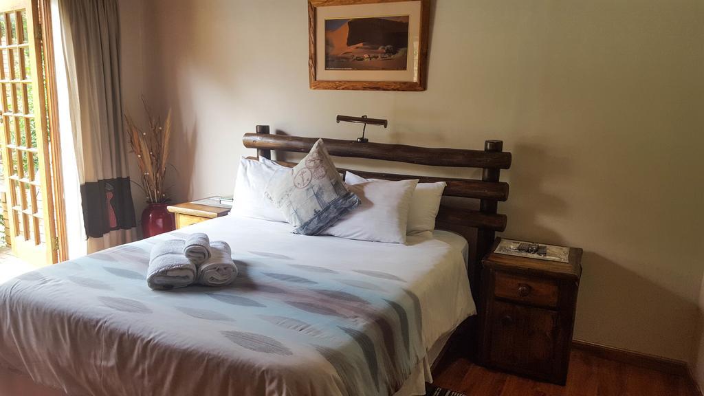 Aark Guest Lodge Vanderbijlpark Extérieur photo