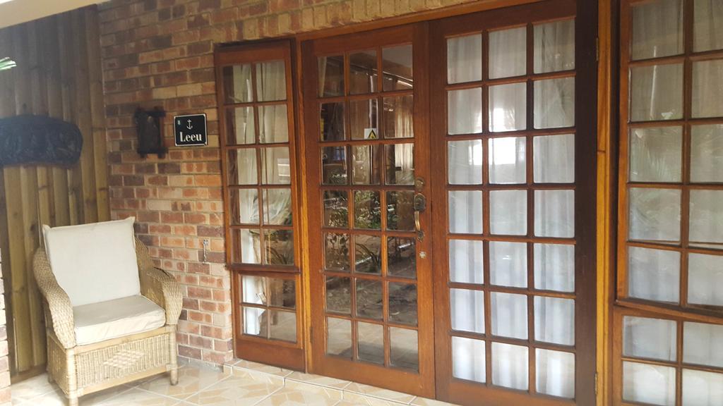 Aark Guest Lodge Vanderbijlpark Extérieur photo